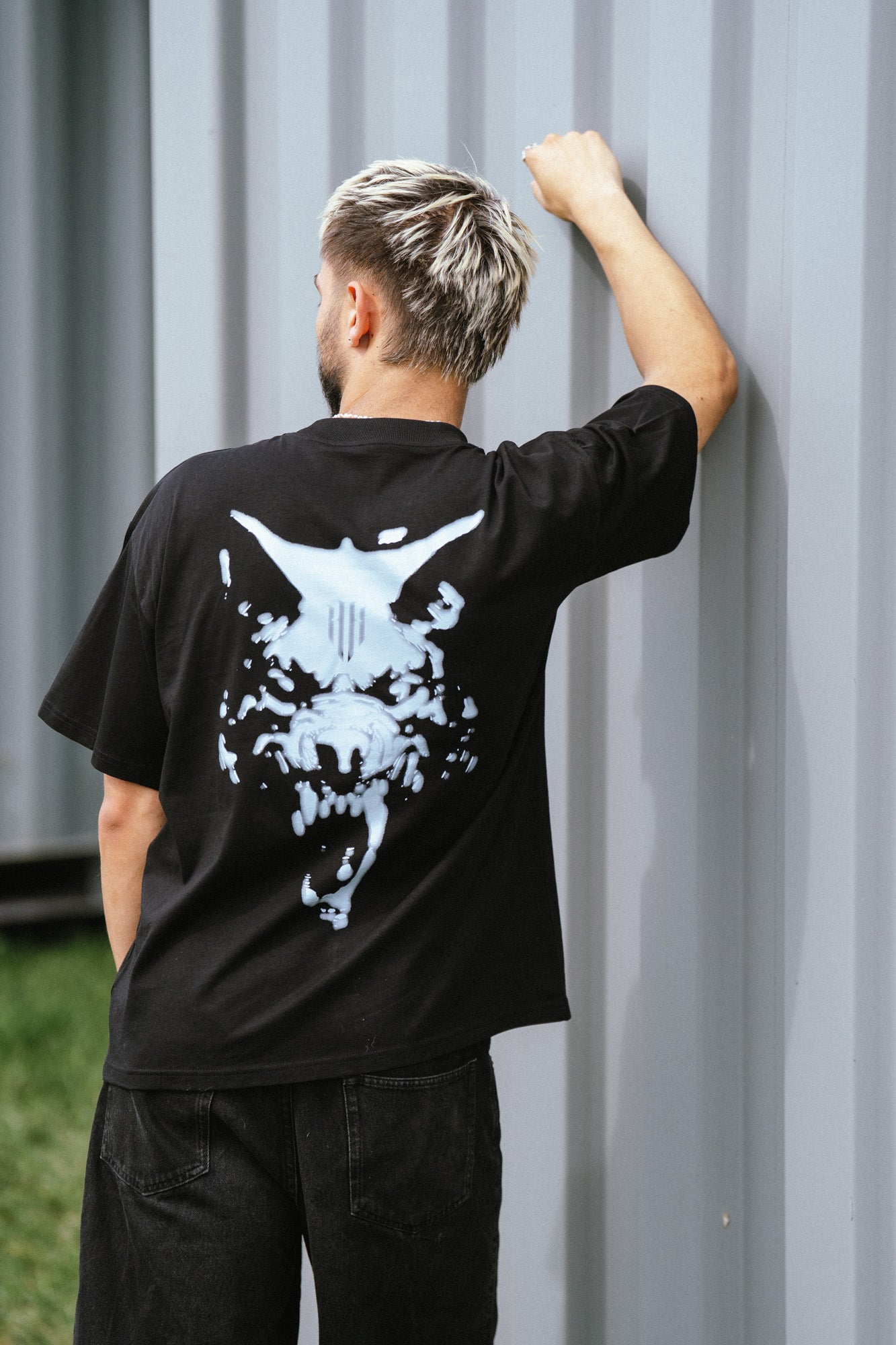 Hade Cage Dog Oversized Shirt I Echelon Festival