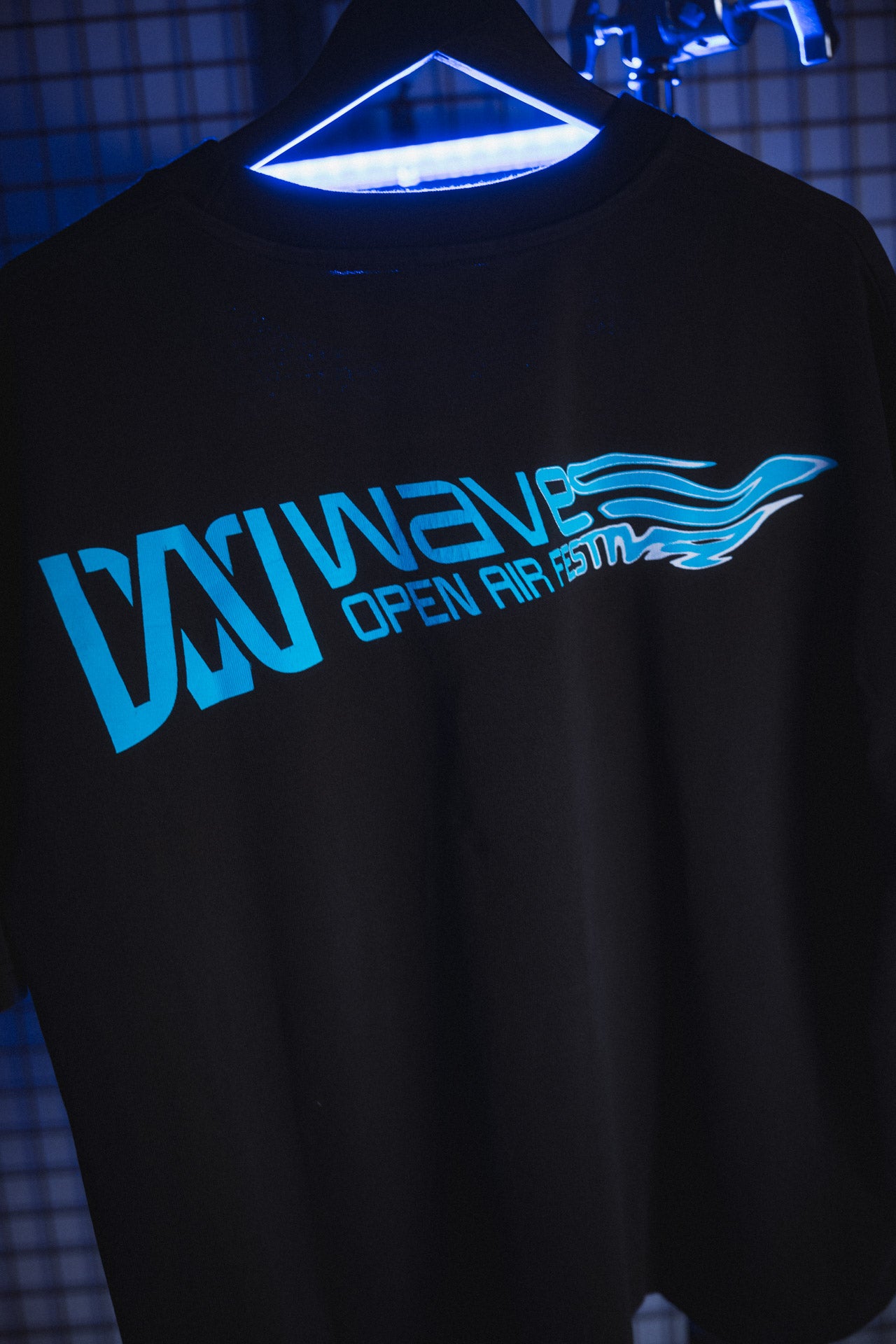 WAVES Logo Oversized Shirt Black Out – Official WAVES Open Air Merch 2026